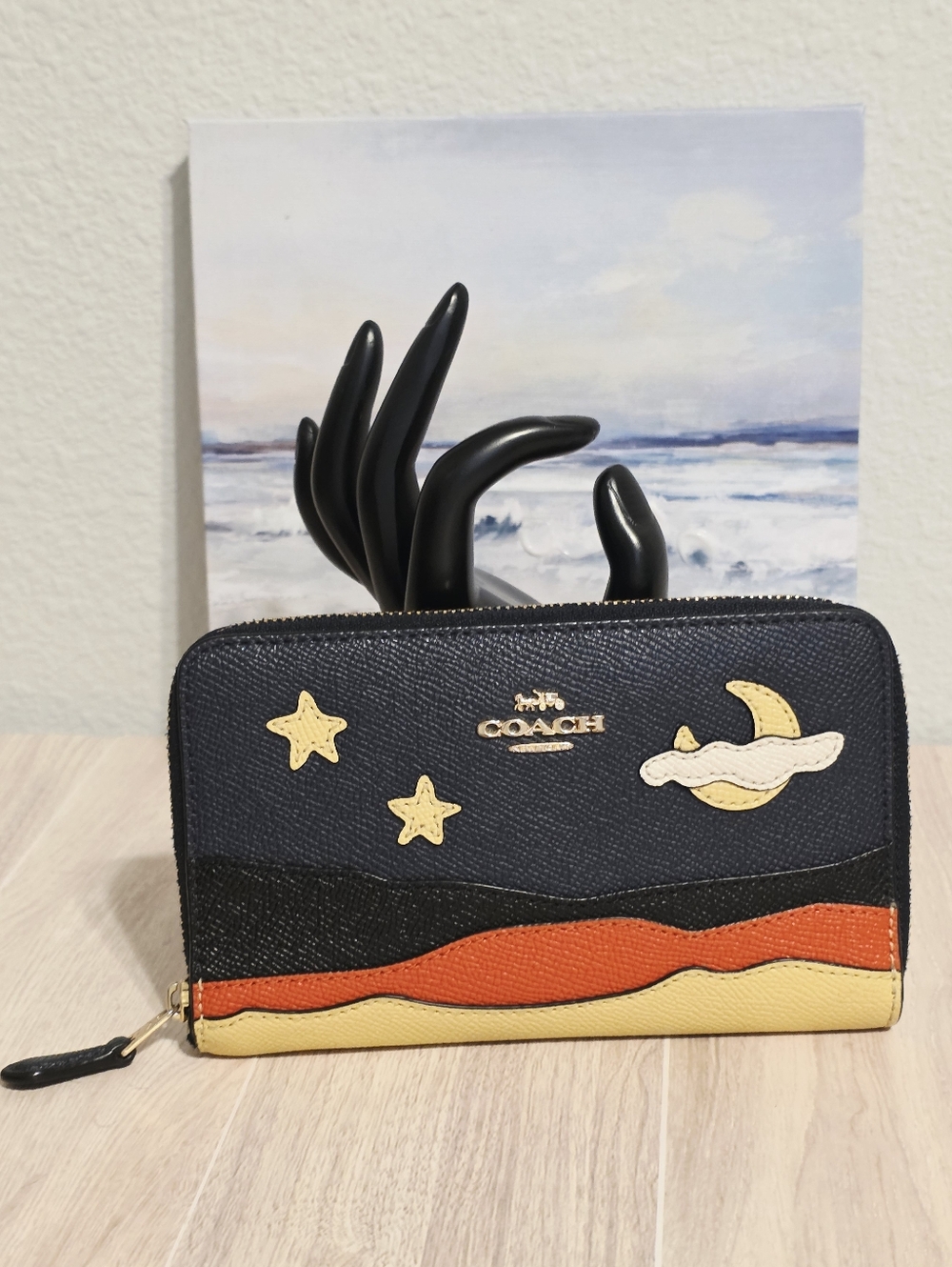 Coach C4533 Medium ID Zip Wallet Motif Night Desert Postcard in Midnight Gold - Picture 4 of 16